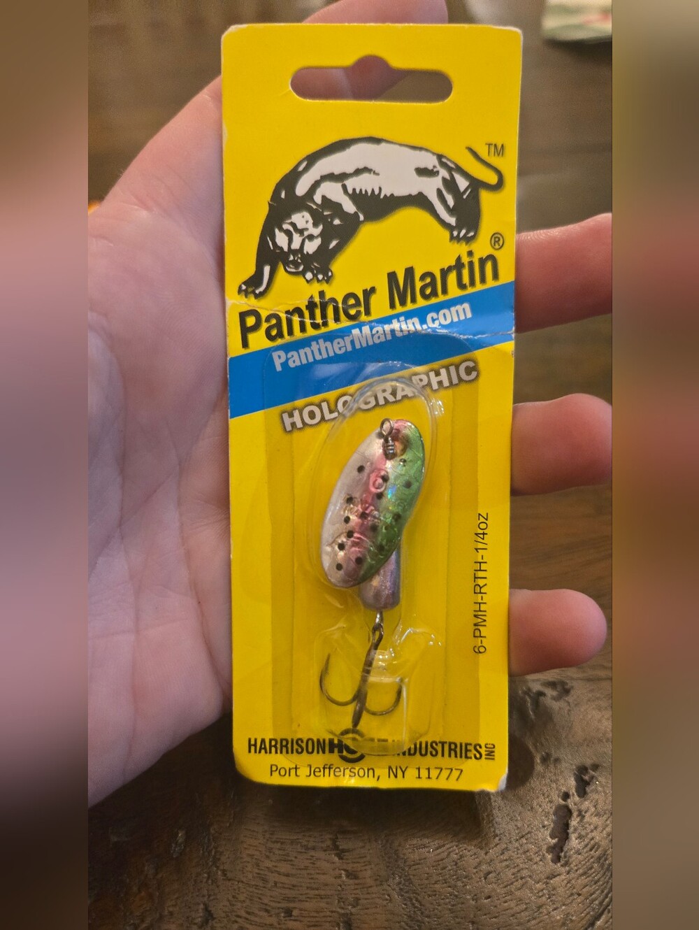 Panther Martin holographic trout spinner lure model 6-PMH-RTH.
